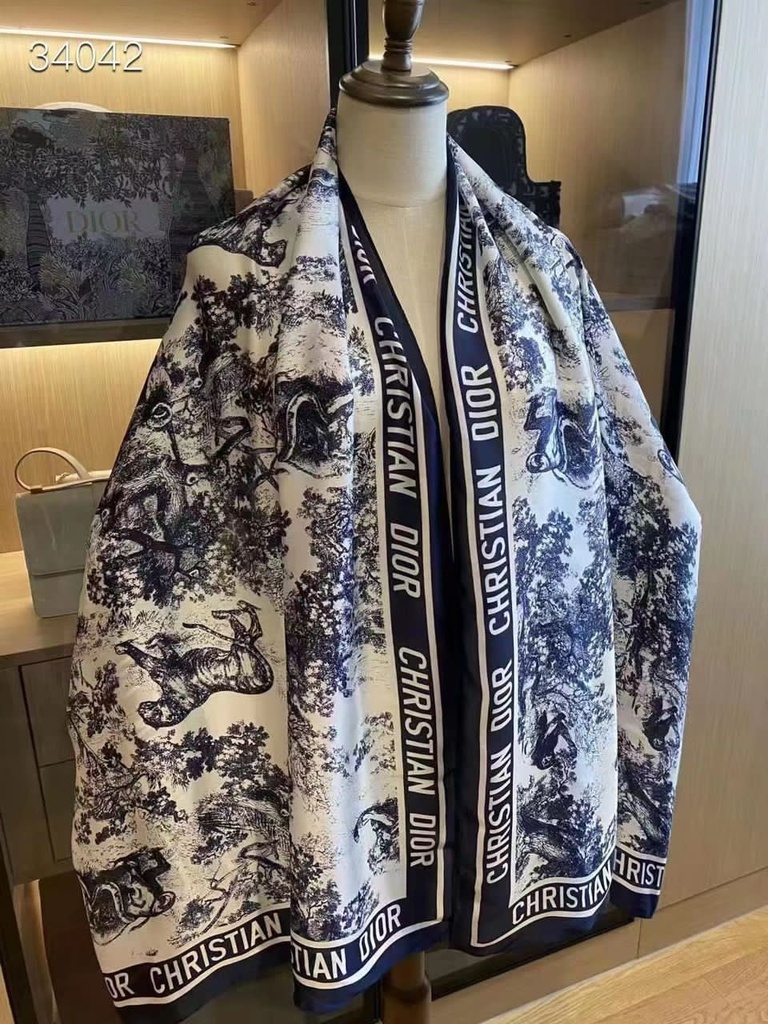 Foulard de marque en soie
