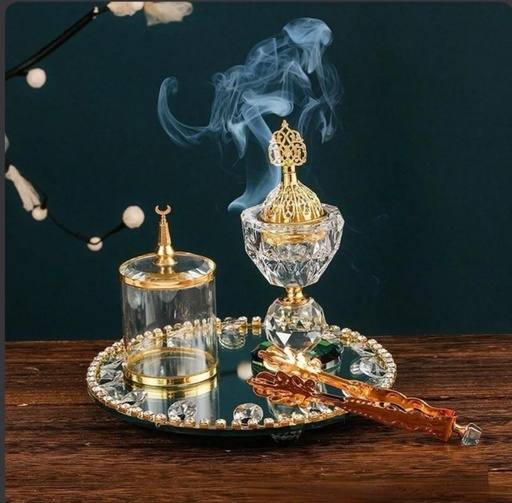 Plateaux avec pot et oince