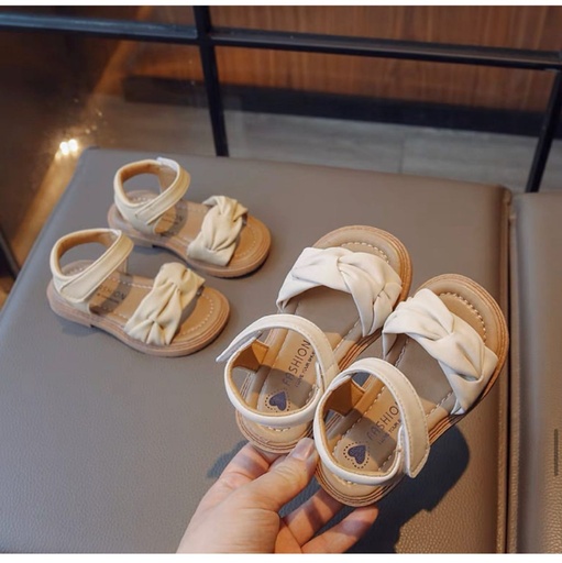 Chaussures fermées filles